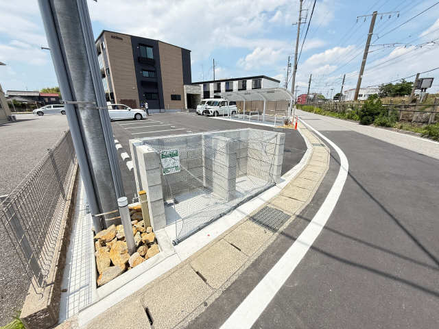 ゴミ捨て場