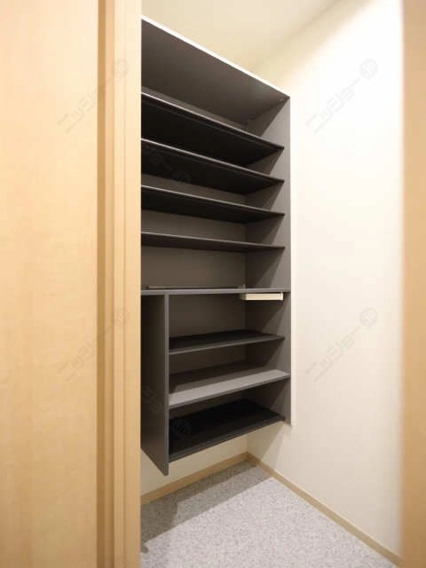 Btypeシューズクローク