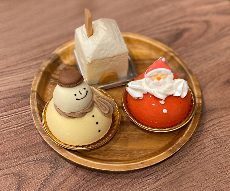 愛知県豊明市にあるケーキ屋さん おかしの森くるみ のクリスマス限定 雪だるまケーキ が可愛い 愛知県豊明市の住みやすさを紹介 住む街なび