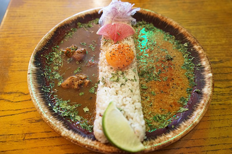 コーヒーとカレーのコラボレーション 名古屋市西区にあるおしゃれなカフェ Lit Coffee リトコーヒー で本格カレーと多国籍料理を 西区 の住みやすさを紹介 住む街なび コーヒーとカレーのコラボレーション 名古屋市西区にあるおしゃれなカフェ Lit Coffee リトコーヒー で本格カレーと多国籍料理を 西区 の住みやすさを紹介 住む街なび