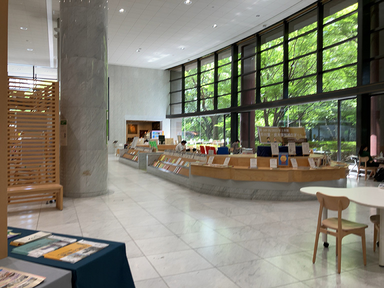 aichiken-library1.jpg