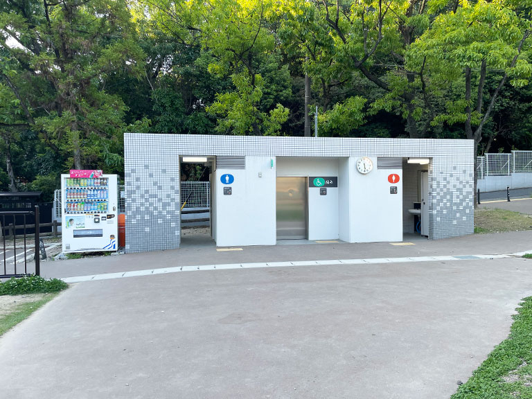 mizuho-higashi-hiroba2.jpg