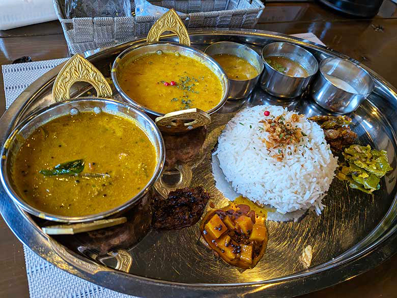 天白区平針にある「南インド料理 ミールス SHANTY（シャンティ）」は、本場のミールスが味わえるお店です！