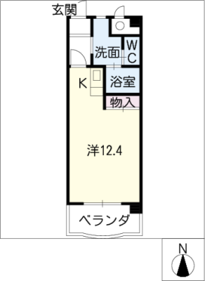 アカデミーコートユリウス