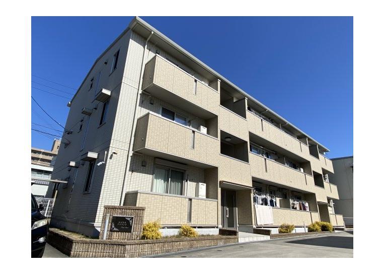 ロイヤル　アイランドの外観