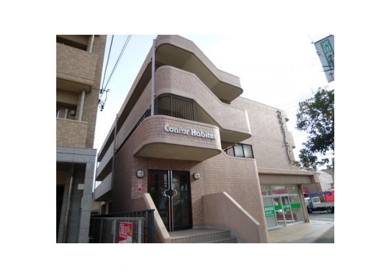 コンフォールアビテの外観