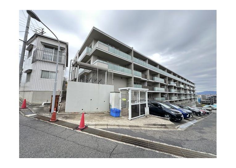 外観写真 ※写真は同型モデルの場合もございます