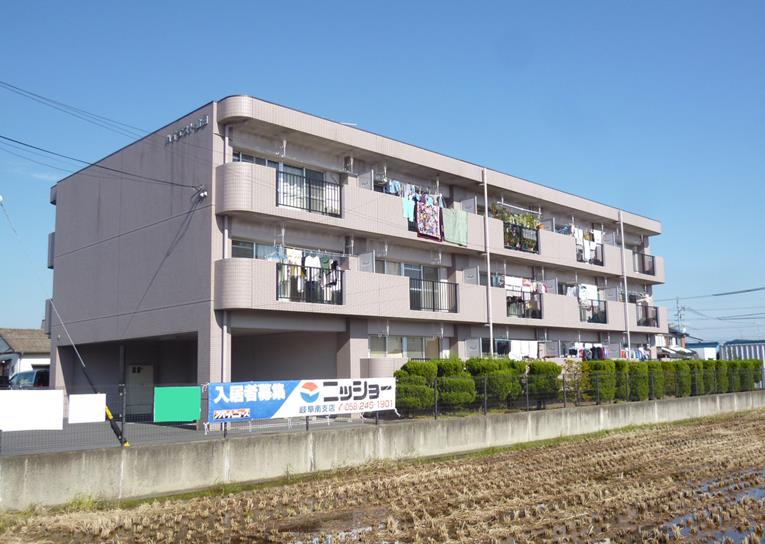 ３ＤＫ　マンション／岐阜県羽島郡岐南町野中４丁目／平成9年5月