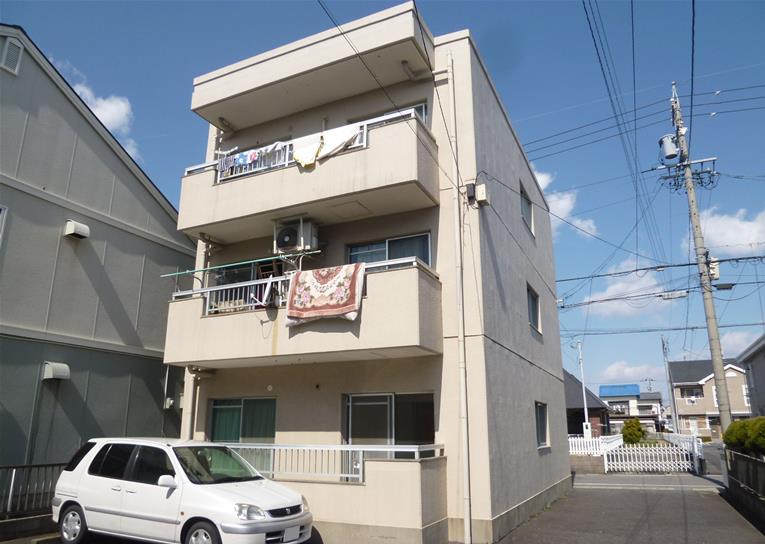 コーポ寺町Ａ棟の外観