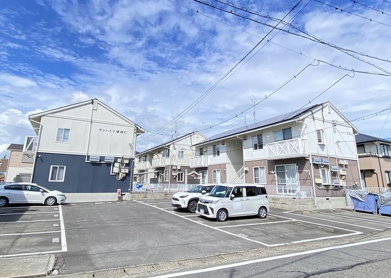 サンハイツ須成の外観