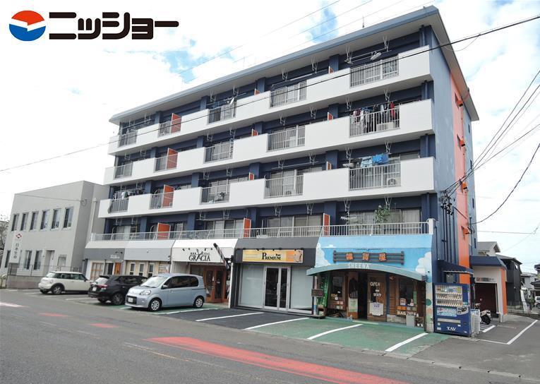 イミソーレ岩倉の外観