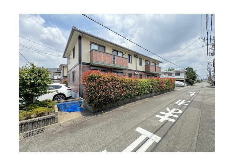 ファミール南山　Bの外観