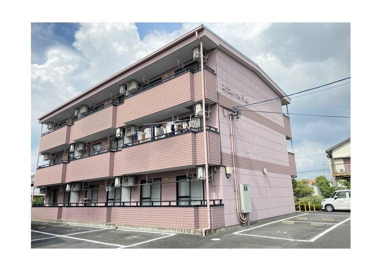 エクセルハイム中山の外観
