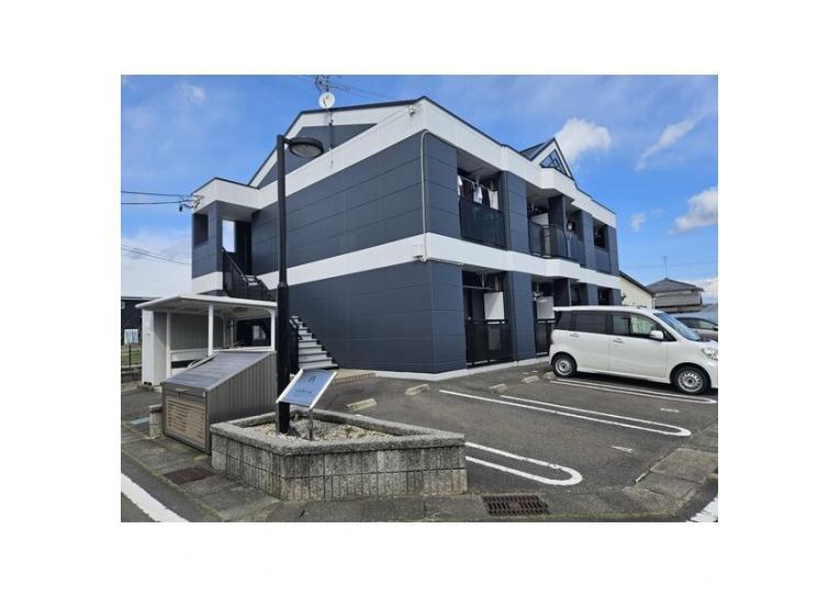 パルティールの外観