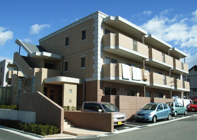 ベルカーサ東山台Ⅰの外観