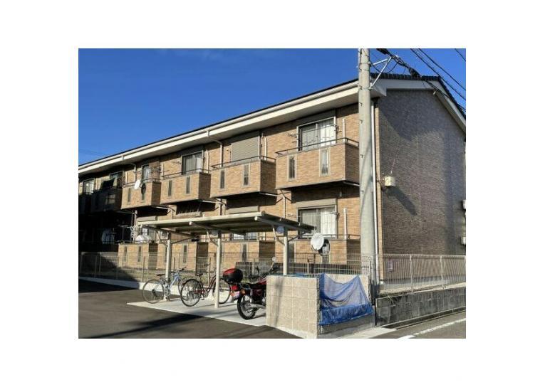 サープラス竹谷の外観