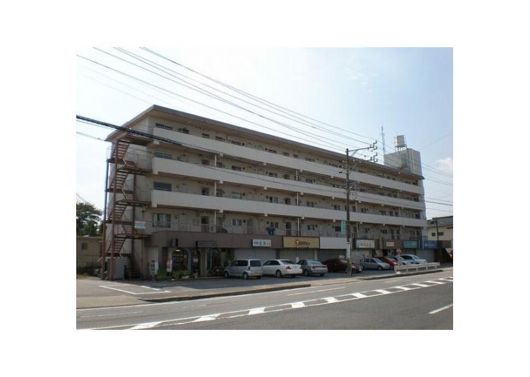 三好グランドハイツの外観