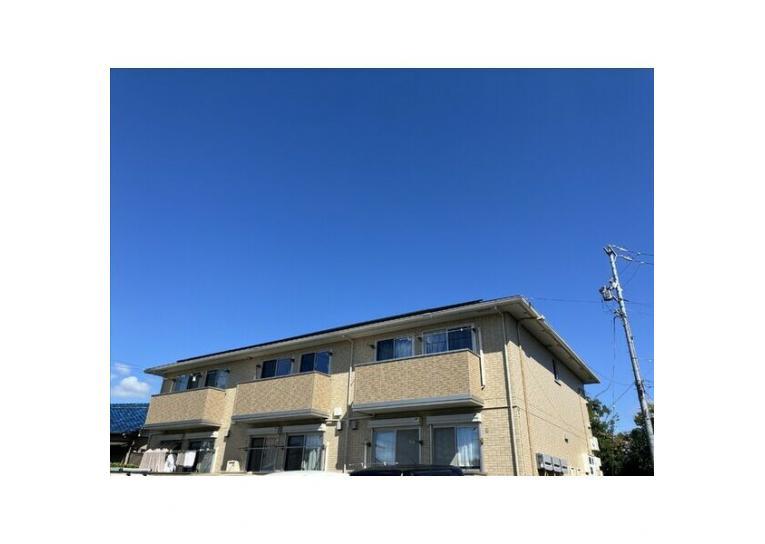 クリーンリバー小坂の外�観