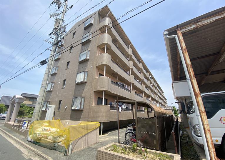 外観写真 ※写真は同型モデルの場合もございます