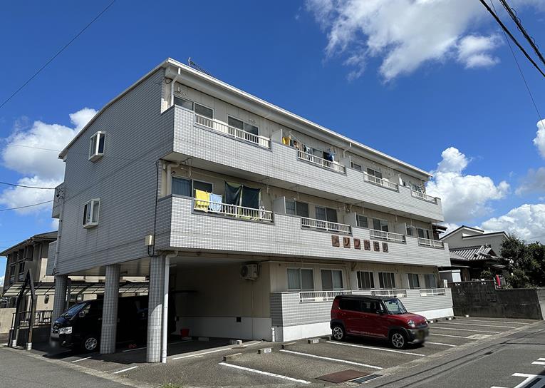 メゾンかもめの外観