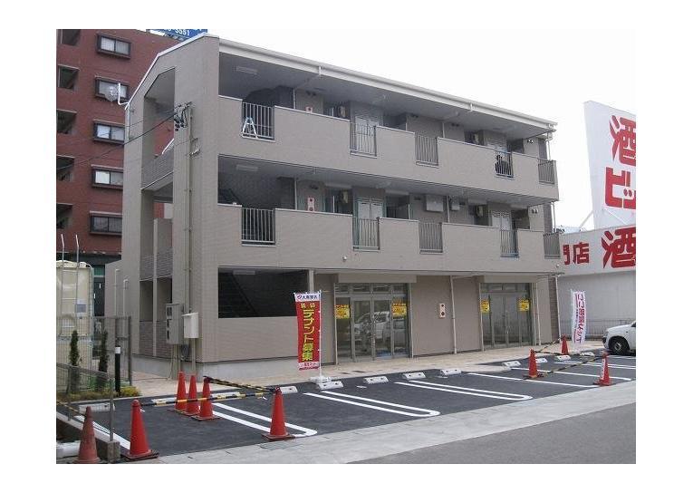 セントレ青山の外観