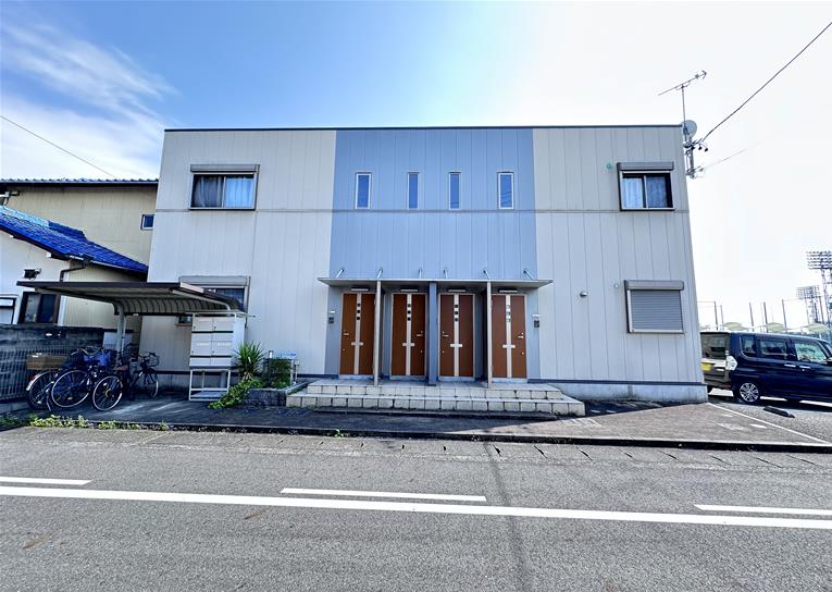 外観写真 ※写真は同型モデルの場合もございます