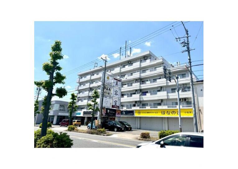 ラ・メゾン勝建の外観