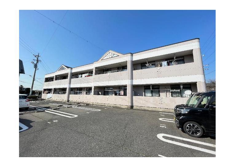 サンハイム田戸の外観