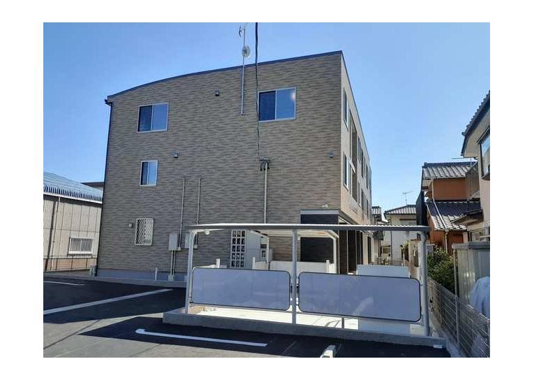 ネオ　カーサの外観