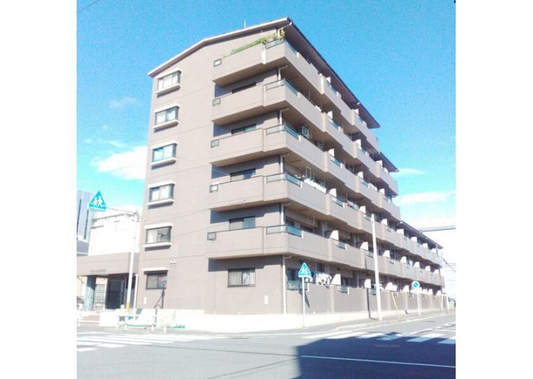 ファミール元柴田東町の外観