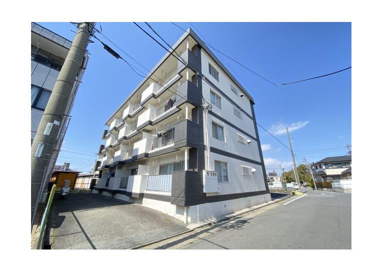 サンパティーク小碓の外観