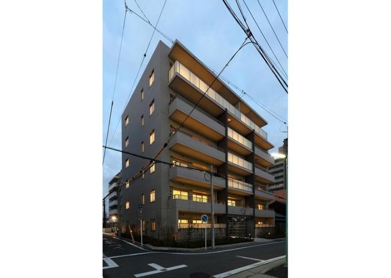 グランマスト橦木町の外観