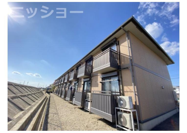 リヴィエール入船の外観