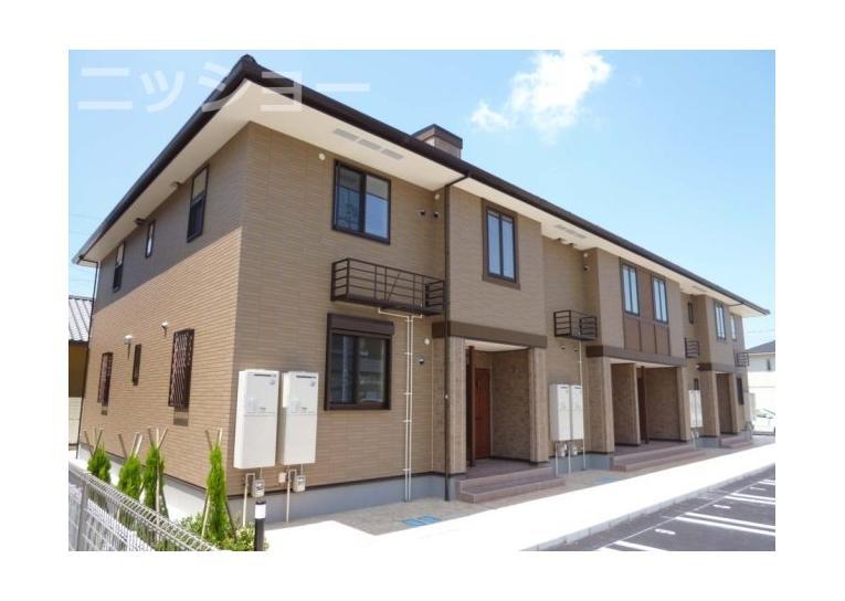 ラシーヌ富山の外観