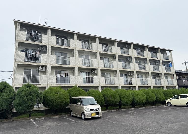 外観写真 ※写真は同型モデルの場合もございます