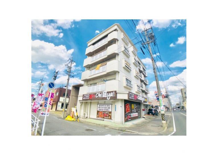 シャトー国府宮の外観