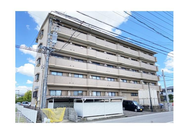 ウィング青山の外観