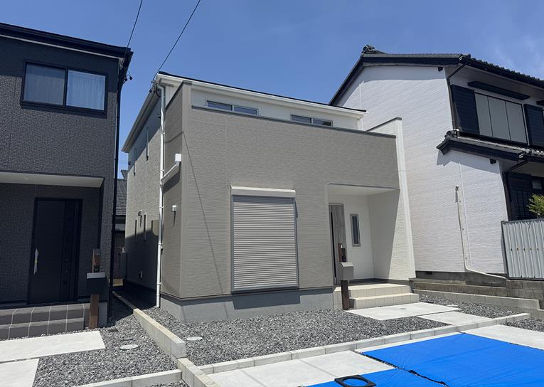 外観写真 ※写真は同型モデルの場合もございます