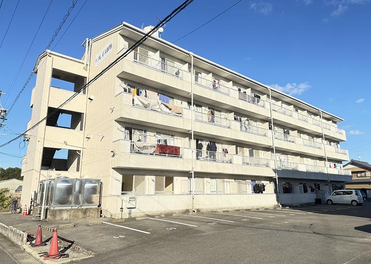 リプレイス牧野の外観