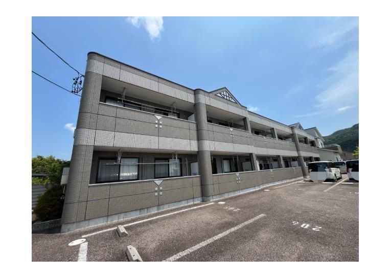 ２ＬＤＫ　マンション／岐阜県加茂郡川辺町比久見／平成15年6月