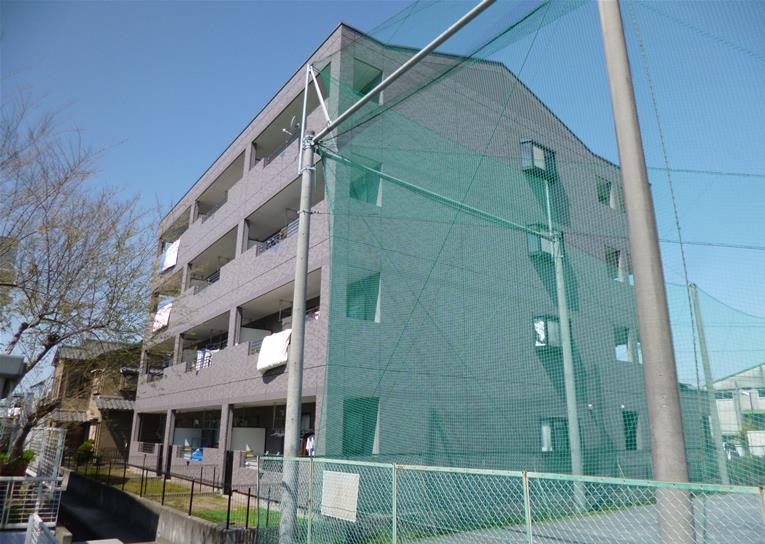 ラスカラの外観