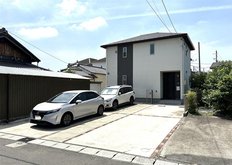 西屋敷貸家  外観写真