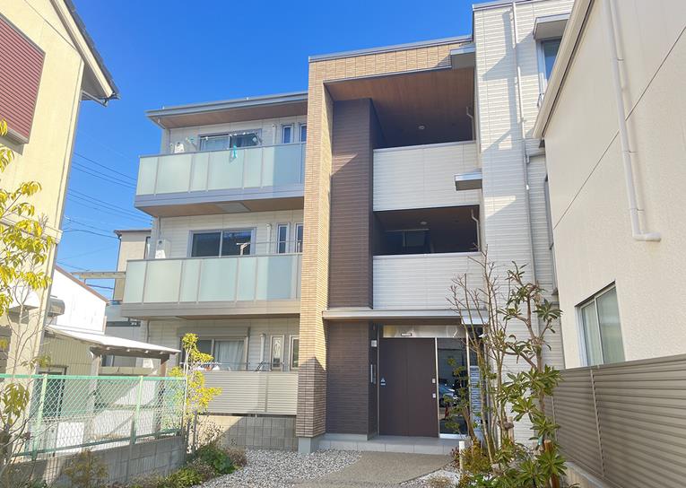【中古】 最後のあいびぃ屋敷交差点（クロッシング）/集英社/波多野鷹 51RA2pvFaIL._AC_SY200_QL15_.jpg