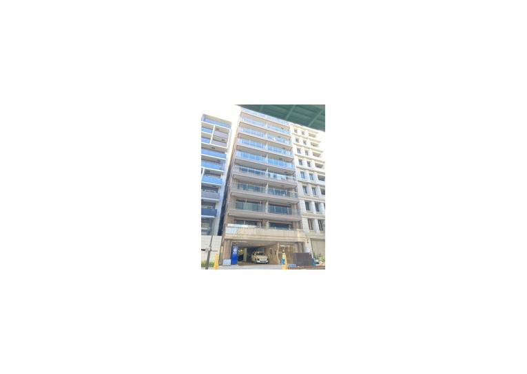 R-Court泉の外観
