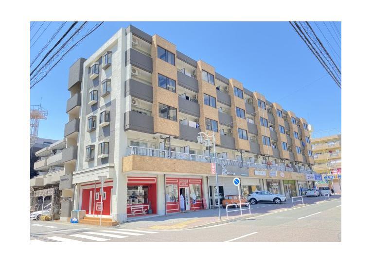 サンシャインビル(南)の外観