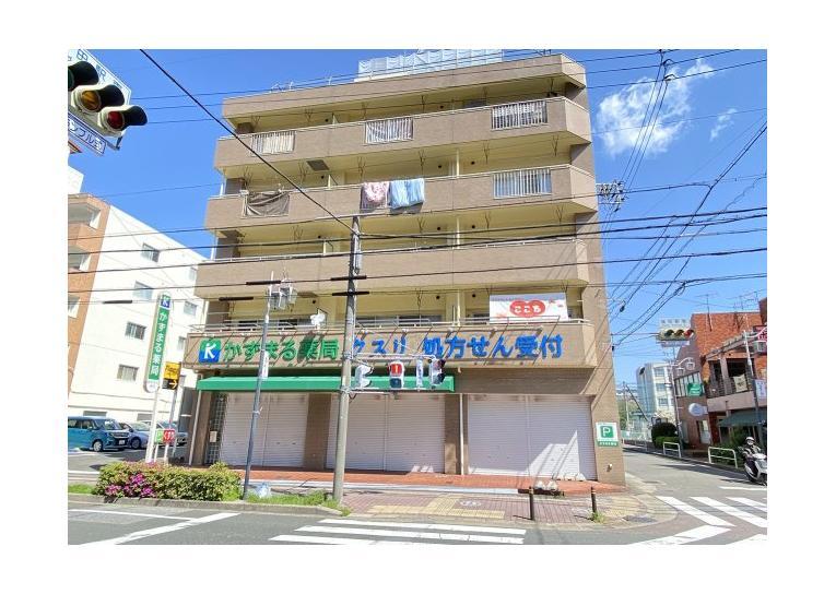 富佳ビルの外��観