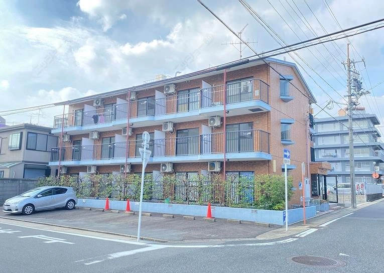 メゾン　サンドミールの外観