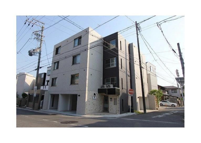 ＣＡＬＭ覚王山の外観