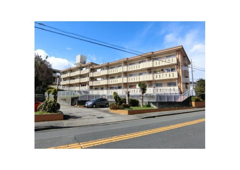 エミナンス弥富が丘の外観