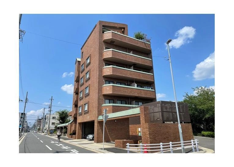 エミネンス石川橋の外観